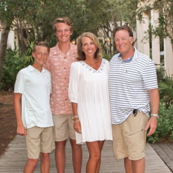 Meet your Posher, Reesa - Picture 1 of 1